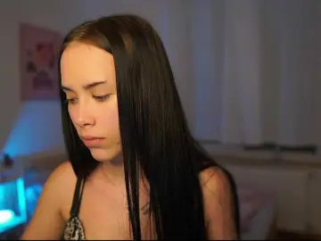 Bongacams Live Sex Cam of magenrain