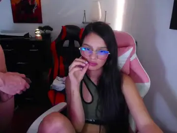 Bongacams Nude Webcam of room-kitty