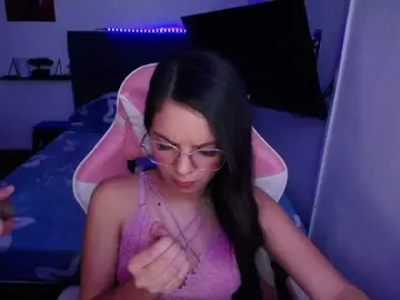 Bongacams Adult Webcam of room-kitty