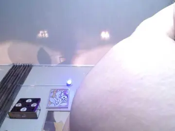 Bongacams Watch Live Sex Cams of HairyValeri