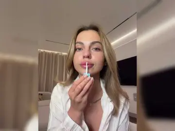 Bongacams Watch Live Sex Cams of Nataliecroys