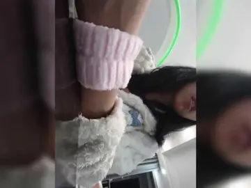Bongacams Free Live Porn of Selinababy99