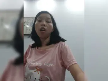 Bongacams Nude Webcam of Selinababy99