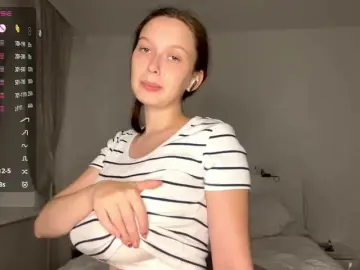 Bongacams Free Porn Cam of HanaHaeussler