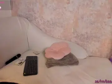 Bongacams Live Sex of HOTbrunette69