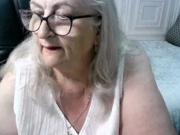 Bongacams Private Sex Chat of LolkaAlyss