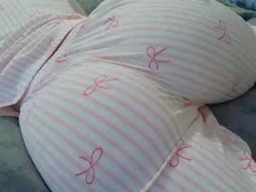 Bongacams Free Live Porn of MiniMilfa
