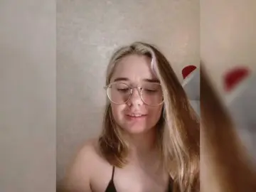 Bongacams Nude Webcam of kroshka-meow