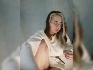 Bongacams Watch Live Sex Cams of kroshka-meow