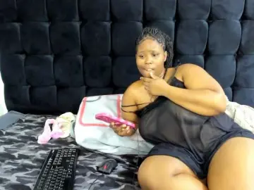 Bongacams Sex Cam of SexyMelanin19