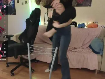 Bongacams Sex Cam of MaoandLulu