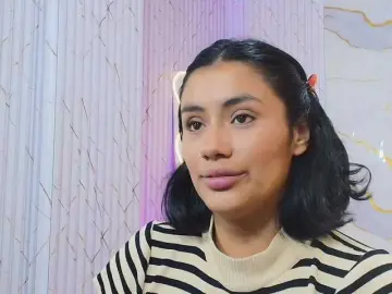 Bongacams Live Porn of PEACHY-TAY