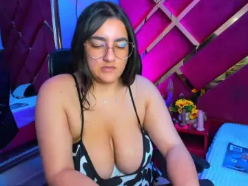 Bongacams Live Porn of FreyjaNaugthy