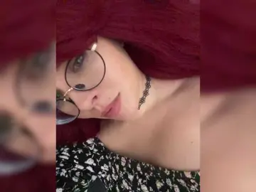 Bongacams Watch Live Sex Cams of lova-mars