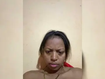 Bongacams Adult Webcam of DaniiSexyy