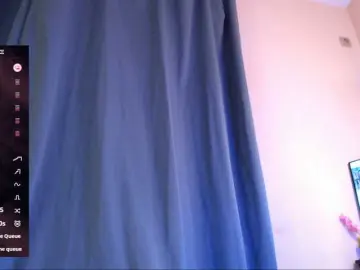 Bongacams Watch Live Sex Cams of DelicateKiss