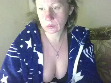 Bongacams Free Porn Cam of DomixDomi