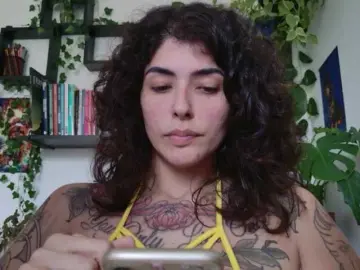 Bongacams Live Sex Cam of talimajesty