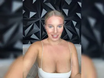 Bongacams Live Porn of LYLAtop