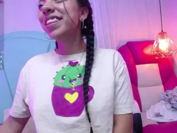 Bongacams Live Sex Cam of nataliacute11