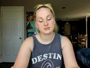 Bongacams Sex Chat of Adellebunny