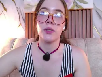 Bongacams Live Sex Cam of PrettyAriel