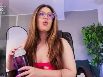 Bongacams Nude Webcam of RaisaDollX