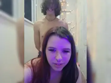 Bongacams Live Sex Cam of CharismaFox