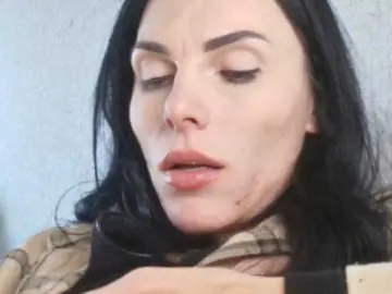 Bongacams Watch Live Sex Cams of Gospozha-77