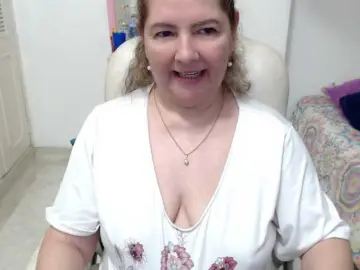 Bongacams Adult Video Chat of leonela-68