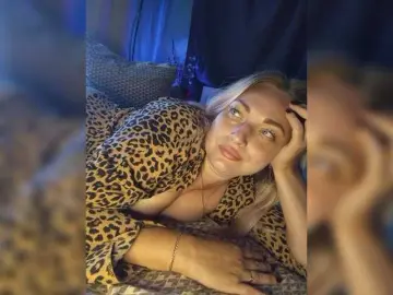 Bongacams Watch Live Sex Cams of Tanysha-1