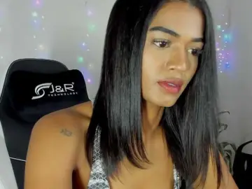Bongacams Nude Webcam of BarbieHotLaura