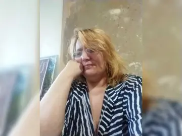 Bongacams Private Sex Chat of ForestLadyXL