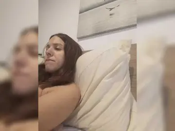 Bongacams Watch Live Sex Cams of Lauflor