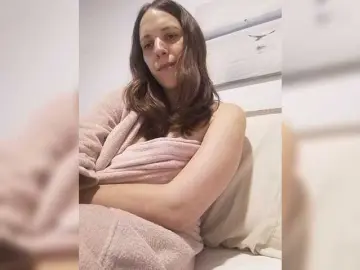 Bongacams Sex Cam of Lauflor
