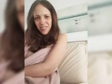 Bongacams Sex Cam of Lauflor