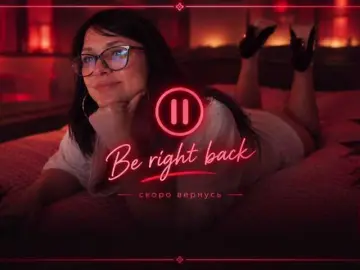 Bongacams Best live sex cam show of OxiXLove