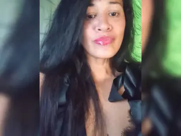 Bongacams Live Porn of Letty33