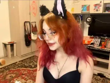 Bongacams Watch Live Sex Cams of Squidixx