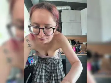 Bongacams Free Live Porn of Emma4coy