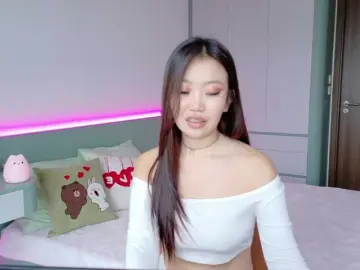 Bongacams Free Porn Cam of Lilyisshy