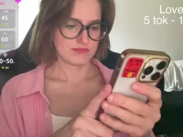 Bongacams Adult Webcam of Sexy-Sweets