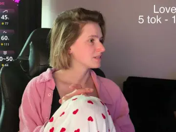 Bongacams Watch Live Sex Cams of Sexy-Sweets