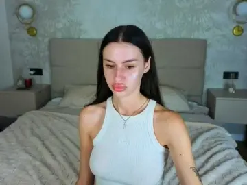 Bongacams Free Live Porn of SnowWhiteee
