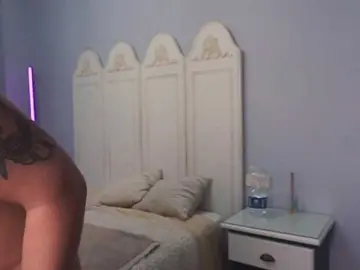 Bongacams Watch Live Sex Cams of new1dee