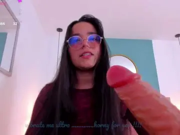 Bongacams Best Webcam of lucy-blue28