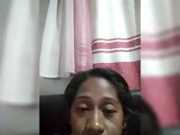 Bongacams Watch Live Sex Cams of Mirah2026