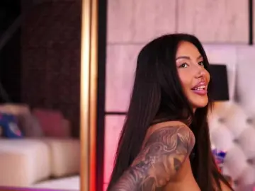 Bongacams Best Webcam of AishaaDevoe