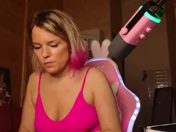 Bongacams Free Live Porn of sweeteve050