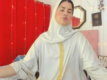 Bongacams Watch Live Sex Cams of AishaAmin